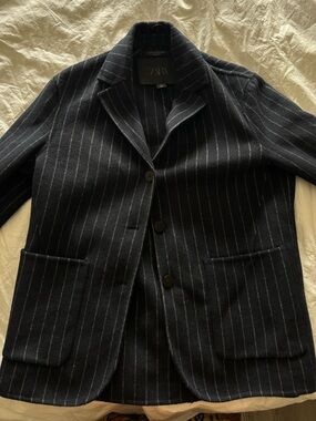 ZARA LARGE WOOL COAT